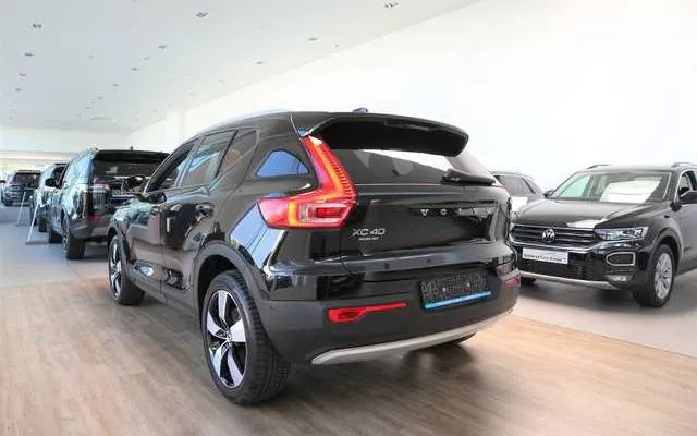 Volvo XC40 2.0D4 AWD*LAUNCH EDITION*FULL OPTION*TOPWAGEN !!! Image 8