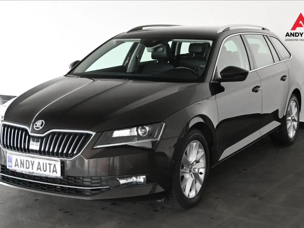 Škoda Superb 2,0 TDI 140 kW DSG STYLE Záruk Image 2