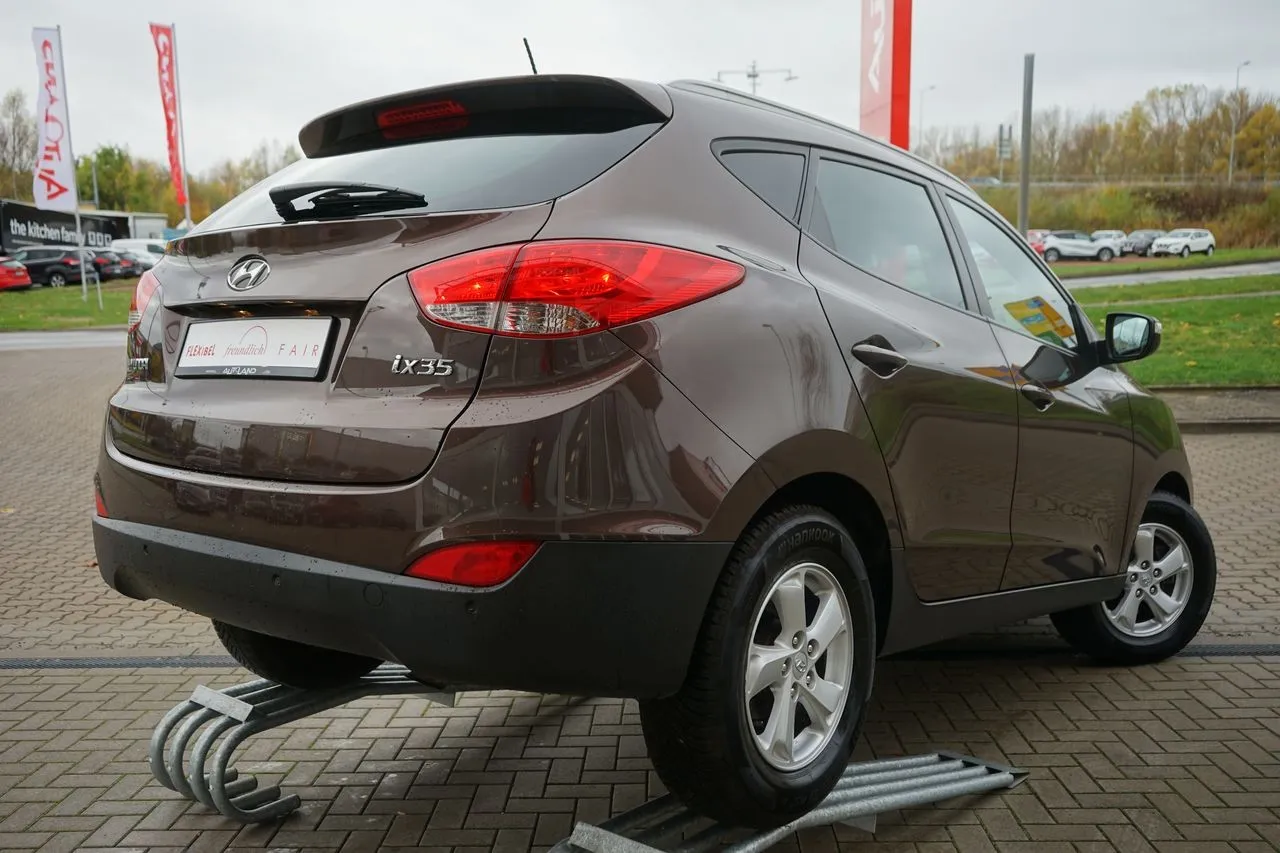 Hyundai ix35 1.6 Sitzheizung Tempomat...  Image 4