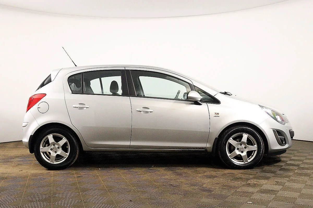 Opel Corsa Image 4